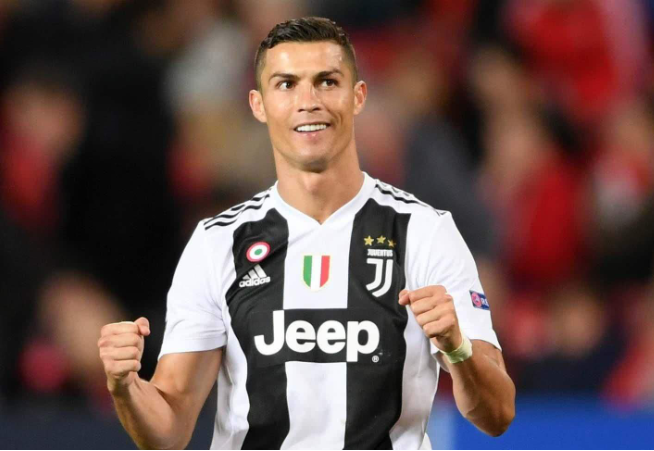 莫德里奇式转会再现？前皇马队长想去五大联赛，意甲成其主要选择（莫德里奇式转会或重演：前皇马队长瞄准五大联赛，意甲为首选）