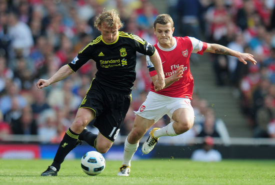 精准定位，鲍尔成为球队关键先生（凭借精准跑位，鲍尔成为球队的关键人物）