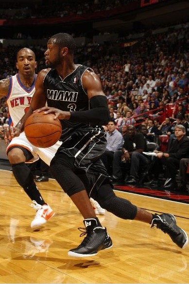 亚洲第一门将？陈威4项数据高居亚冠第一：国门最佳接班人！（陈威亚冠四项领跑：亚洲门将新标杆，国门接班首选）