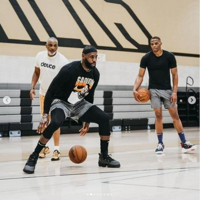 广东复仇山西，12人大名单出炉！徐杰领衔崔永熙缺席，三外援压阵（广东再战山西：12人名单官宣，徐杰领衔、崔永熙缺阵，三外援坐镇）