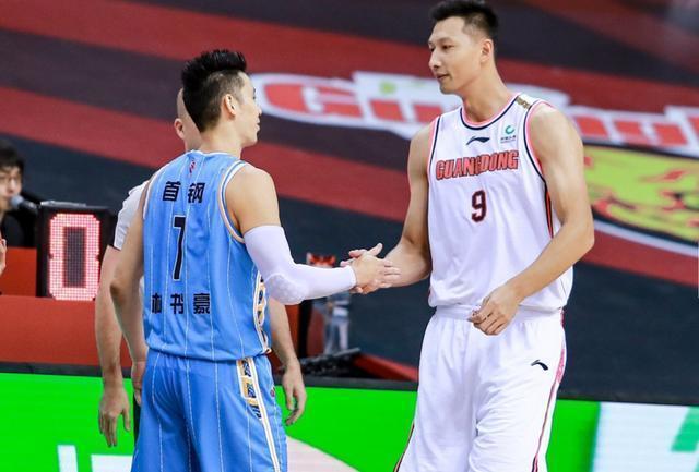 葡媒：C罗明夏世界杯后将与乔治娜在马德拉岛举办婚礼（葡媒称：明夏世界杯结束后，C罗将与乔治娜在马德拉岛完婚）