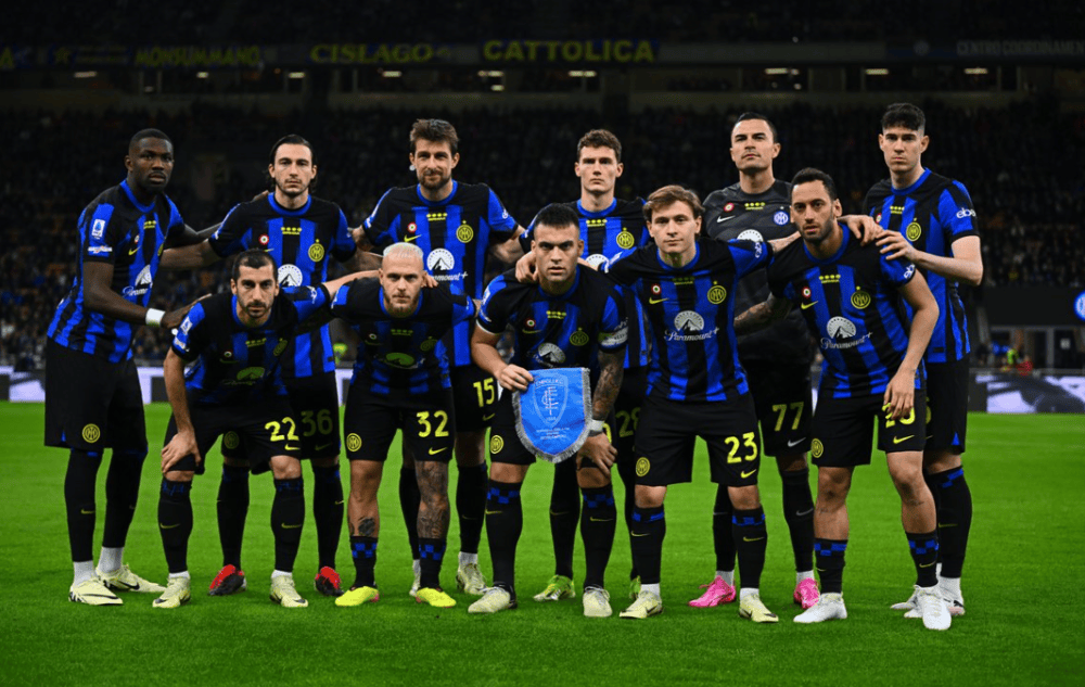 泰州常规赛阶段曾0-4负于南通，而决赛泰州点球战胜南通夺冠（常规赛0-4负南通，泰州决赛点球逆袭夺冠）