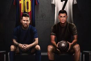 还是那么准！小巴里·布朗连中三记三分球打停山东（三分雨来袭！小巴里·布朗连中三记三分逼停山东队）