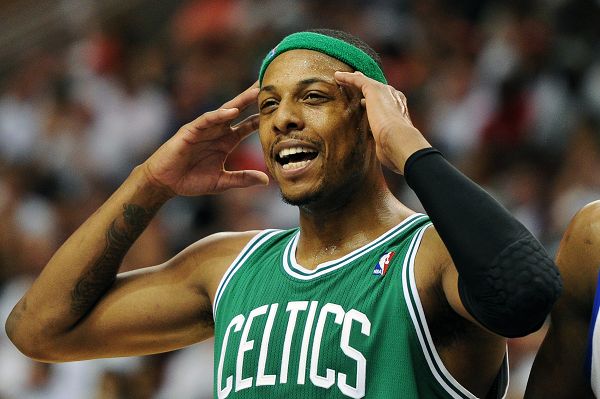 米体：路易斯-恩里克表现欠佳，没把握住这次宝贵的首发机会（米体：路易斯-恩里克状态低迷，错失难得的首发良机）