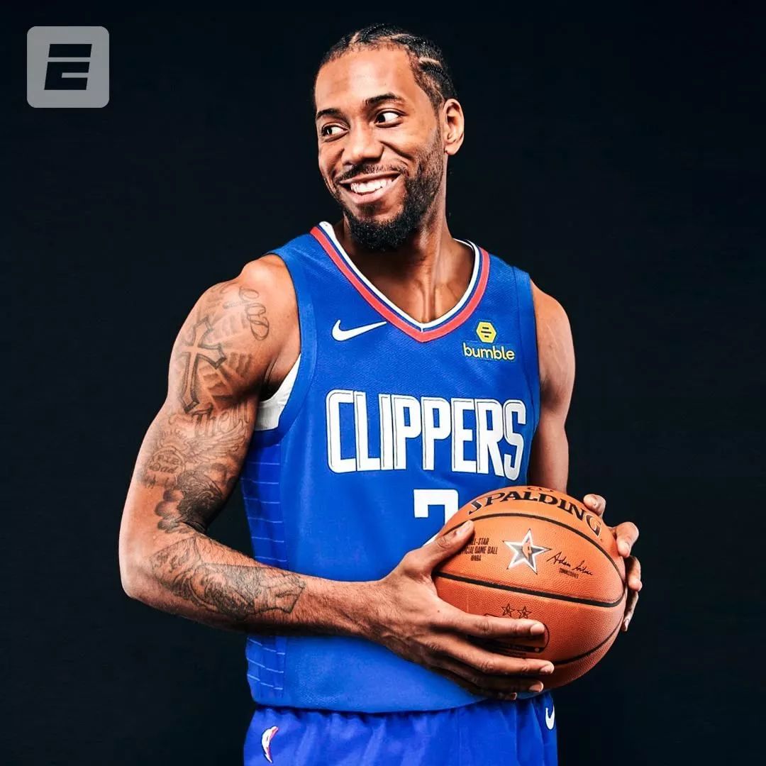 沃西谈东契奇伤退：他从一开始就显得有点慢 好像是在寻找机会（沃西评东契奇伤退：开局节奏偏慢，仿佛在寻找机会）