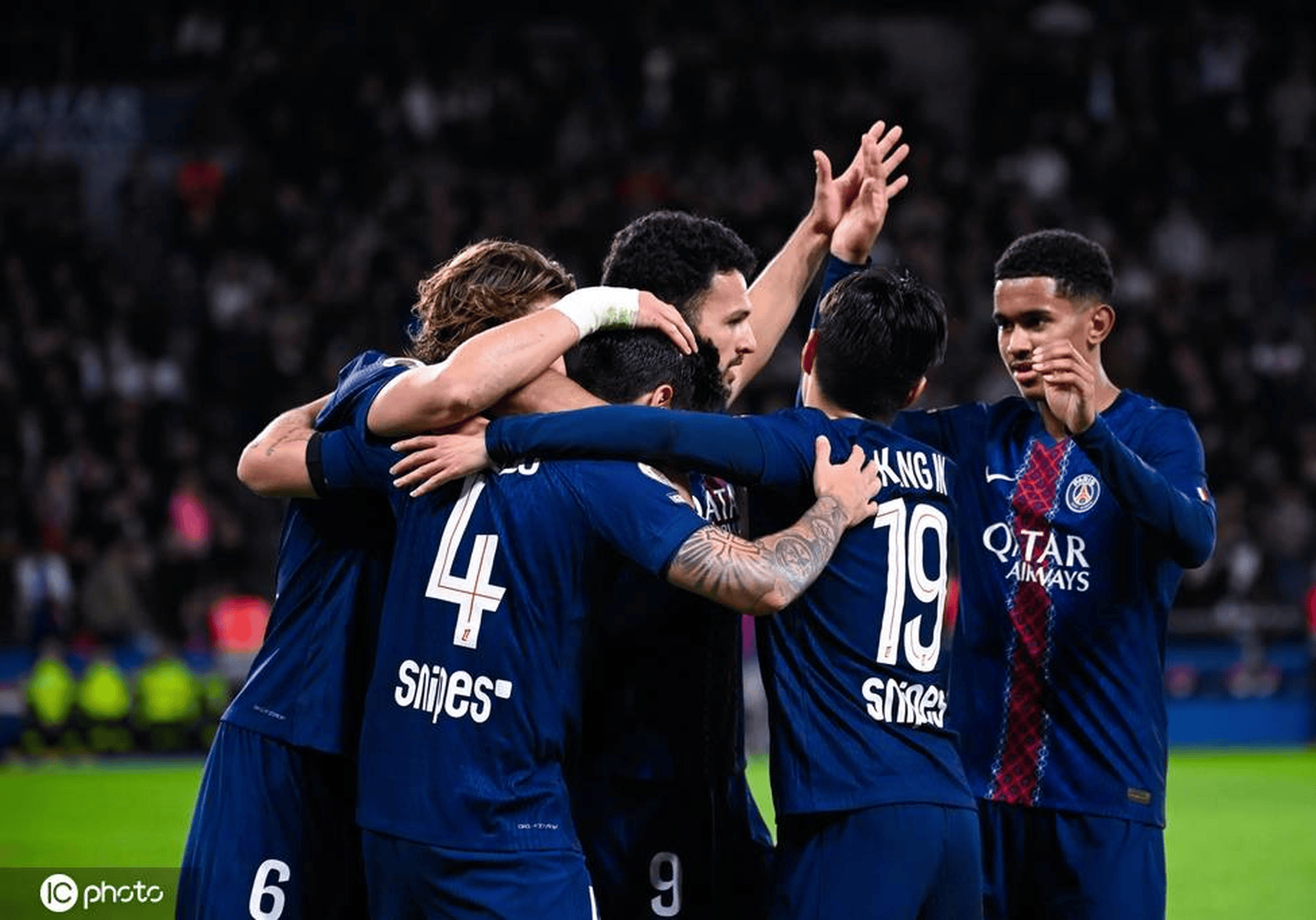 半场战报：巴西国际1-0桑托斯，帕特里克破门（半场快讯：巴西国际1-0领先桑托斯，帕特里克建功）