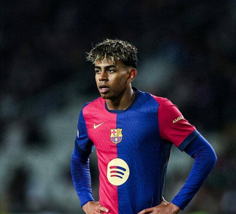 詹姆斯：我们明白健康才是最重要的，希望某个时刻能全员齐整（詹姆斯：健康最重要，盼有一天全员到齐）