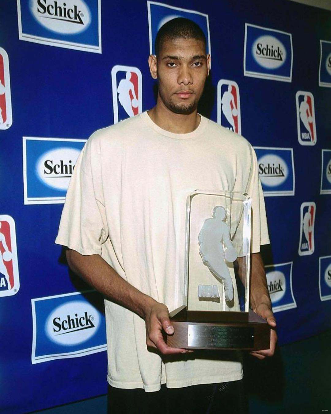 美媒：加兰想重新执掌球队主导权，并不是在米切尔身旁当绿叶（美媒：加兰盼重回球队核心，不愿在米切尔身边当配角）