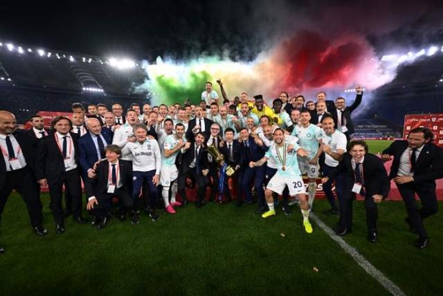 起势！谢智杰反击得手 山东轰出13-2攻击波强势反超（火力全开！谢智杰反击命中，山东掀起13-2攻势实现反超）