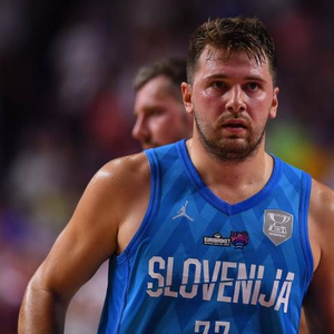 NBA战报：恩比德39分9板，76人115-105击败步行者（NBA简讯：恩比德轰39+9，76人115-105力克步行者）