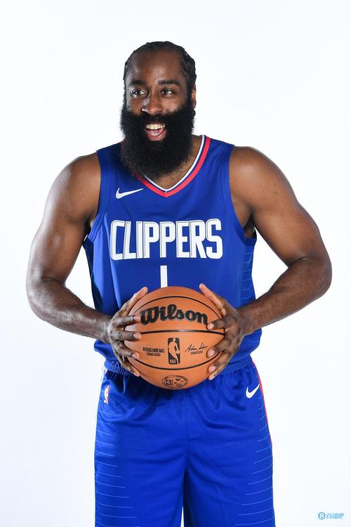 阿斯：塞瓦略斯因肠胃炎缺席对阵塔拉维亚，姆巴佩存疑（阿斯：塞瓦略斯因肠胃炎无缘战塔拉维亚，姆巴佩出场成疑）